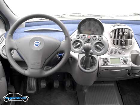 Fiat Multipla - Innenraum: Cockpit