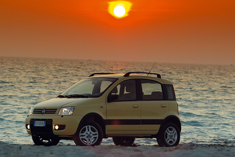 Fiat Panda 4x4, Sonnenuntergang am Strand