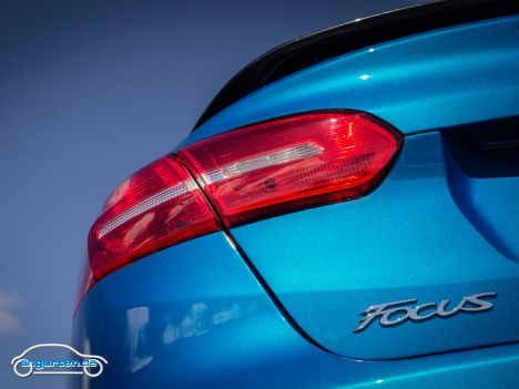 Ford Focus Limousine 2015 - Bild 3