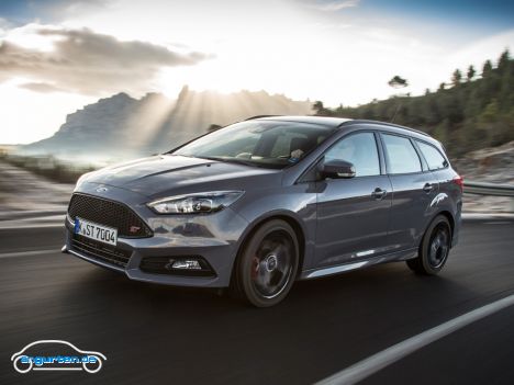 Ford Focus ST Turnier 2015 - Bild 1