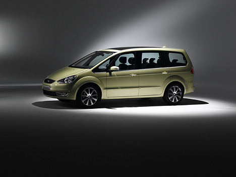 Ford Galaxy - Studioaufnahme