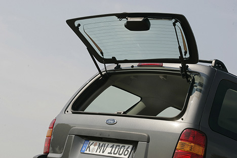 Ford Maverick - Das Fenster in der Heckklappe ist separat zu öffnen.