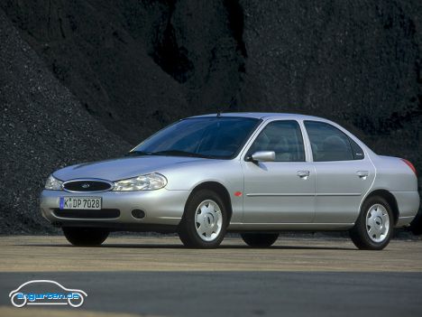 Ford Mondeo I Limousine / Schrägheck - Bild 2