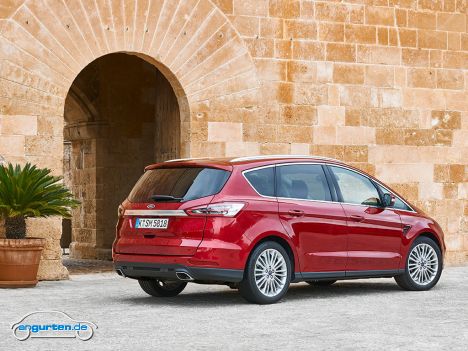 Ford S-Max II - MJ 2018 - Bild 3