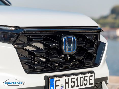 Honda CR-V 2023 - Front Detail