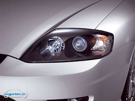 Hyundai Coupe - Frontscheinwerfer