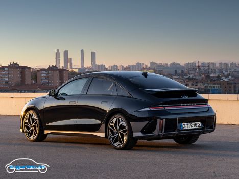 Hyundai Ioniq 6 (2023) - Heckansicht