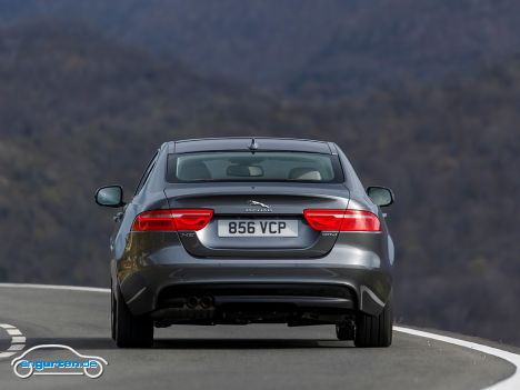 Jaguar XE - Bild 20