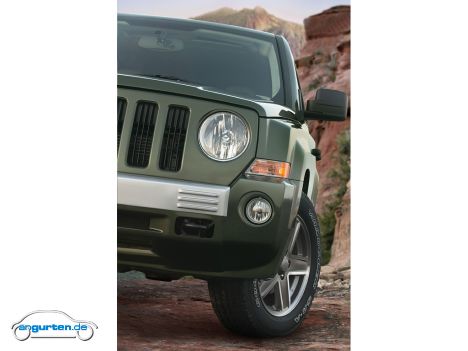 Jeep Patriot, Frontscheinwerfer