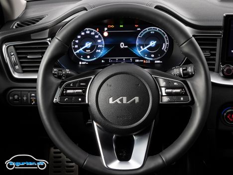 Kia Ceed sw Facelift MJ 2022 - Fahrerdisplay, digital