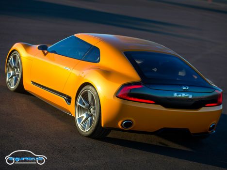 Kia GT4 Stinger Concept - 4,31 Meter ist die Studie lang und der Radstand liegt bei 2,62 Metern.