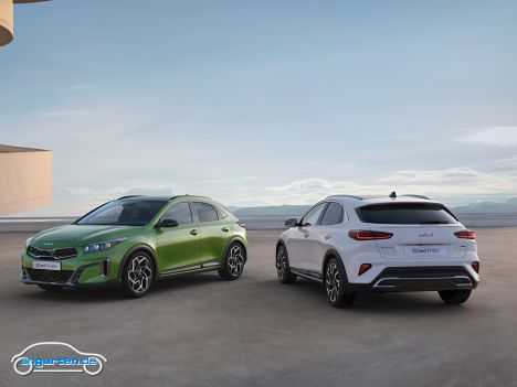 Kia Xceed Facelift MJ 2023 - Links der normale Xceed - Rechts der Plug-In-Hybrid.