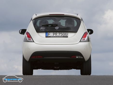 Lancia Ypsilon