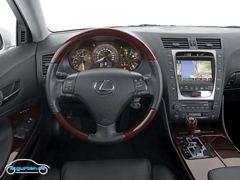 Lexus GS - Innenraum: Cockpit