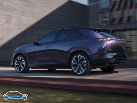 Mazda CX-6e 2026 - Heckansicht