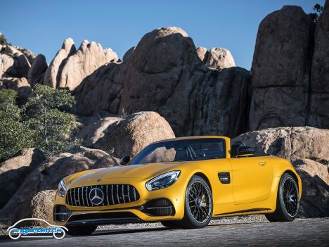 Mercedes AMG GT Roadster MJ 2018 - Bild 1