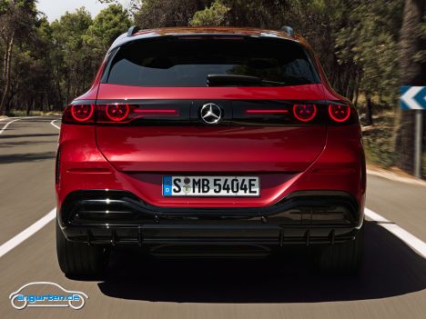 Mercedes GLC EQ (2026) - Derzeit aber soll es zum Marktstart erstmal einen GLC 400 EQ mit 489 PS geben.