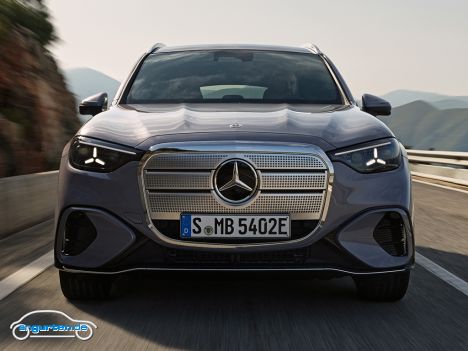 Mercedes GLC EQ (2026) - Hier mal in lavendar silver (Auf deutsch dann wahrscheinlich Lavendel Silber).