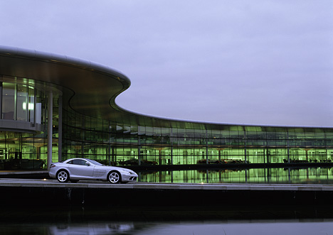 Mercedes SLR