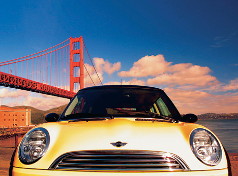 Mini Cooper - Golden Gate Bridge