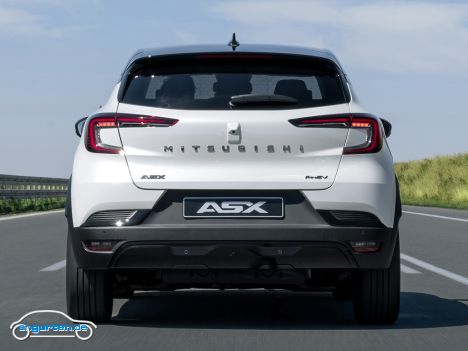 Mitsubishi ASX 2023 - Außer anderen Logos wird der Captur dabei eigentlich nicht verändert.