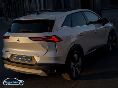 Mitsubishi Grandis 2026 - Beim Grandis ist die Basis der Symbioz. Das kaschiert man insgesamt auch deutlich weniger als zum Beispiel Nissan.