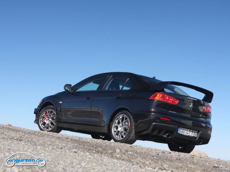 Mitsubishi Lancer Evolution 2011