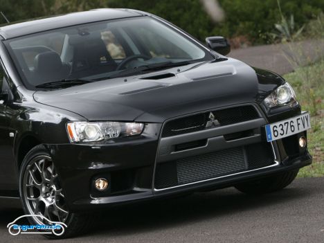 Mitsubishi Lancer Evolution 2011