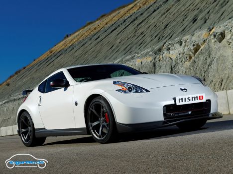 Nissan gibt dem 370Z in der Motorsport-Edition Nismo noch mal ein paar PS mehr auf den Weg.