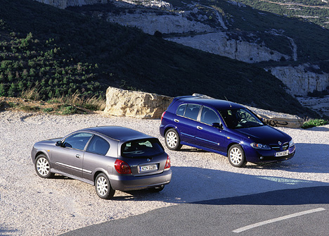 Nissan Almera - 3- und 5-Türer