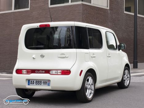 Nissan Cube