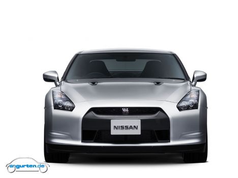 Nissan GT-R