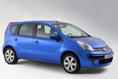 Nissan Note mit kräftigen Farben