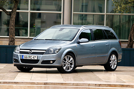 Frontansicht Opel Astra.