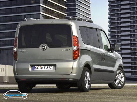 Der neue Opel Combo D - Den Opel Combo Tour gibt es wie auch die Kastenversion in zwei Längen und zwei Höhen