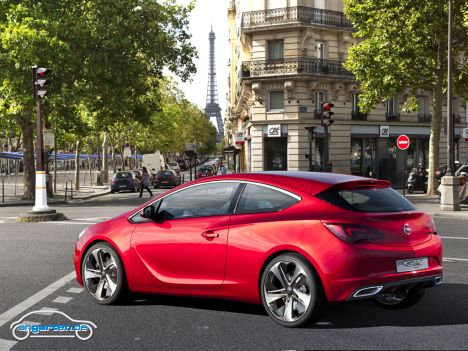 Opel GTC Paris - Seitenaufnahme