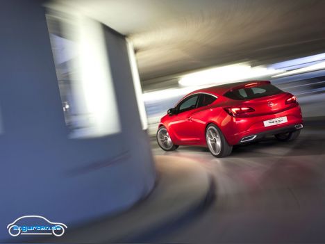 Opel GTC Paris - Heck