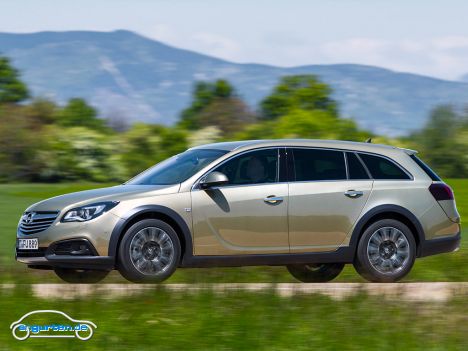 Opel Insignia Country Tourer - Bild 3