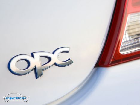 Opel Insignia OPC