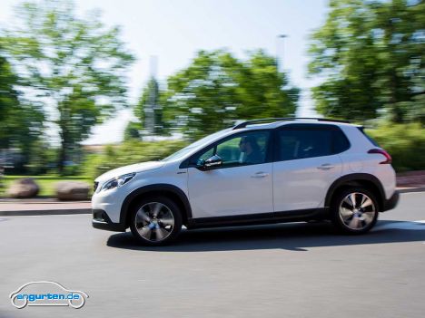 Peugeot 2008 Facelift (2017) - Bild 8