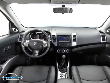 Peugeot 4007 - Cockpit