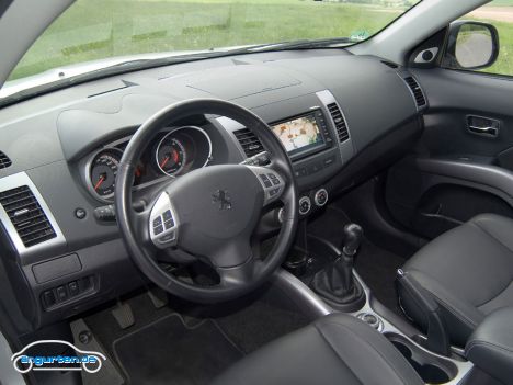 Peugeot 4007 - Cockpit