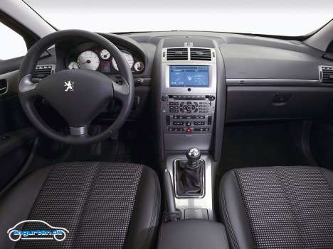 Peugeot 407 - Innenraum Cockpit