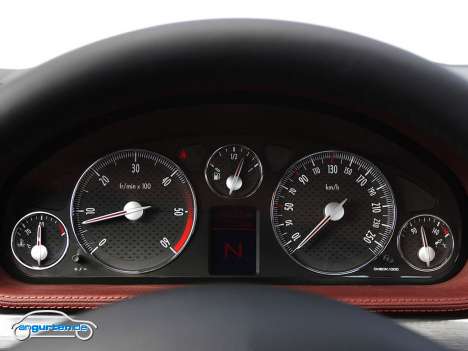 Peugeot 407 Coupe - Instrumente