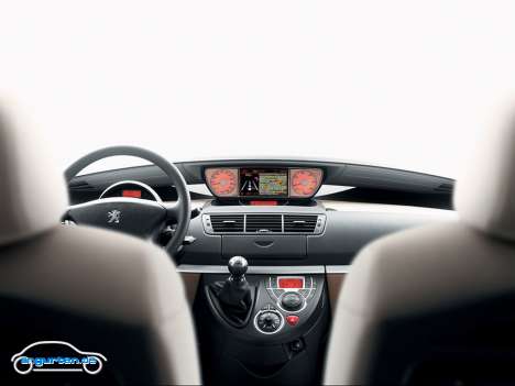 Peugeot 807 - Cockpit