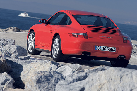 Porsche 911 Carrera 4