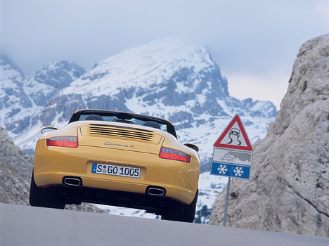 Porsche 911 Cabrio, Carrera 4