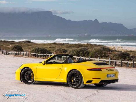 Porsche 911 Carrera Cabrio GTS - Bild 6