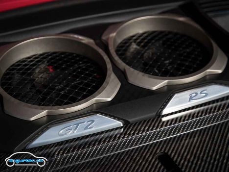 Porsche 911 GT2 RS - Bild 8