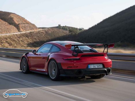 Porsche 911 GT2 RS - Bild 27